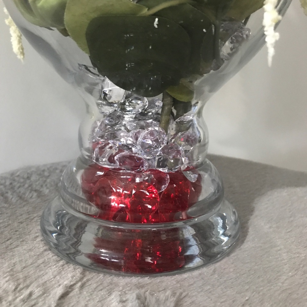 Center table decoration - Picture 7 of 11